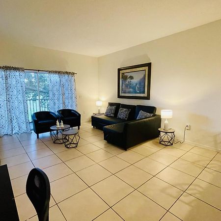 Huge Screened Patio That Overlooks Lake Buck, Near Famous Attractions!! Orlando Ngoại thất bức ảnh