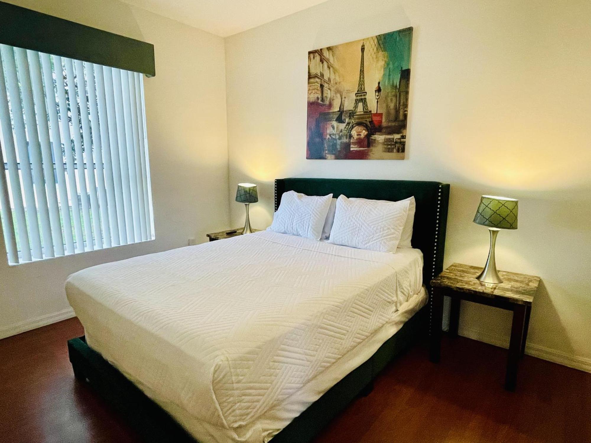 Huge Screened Patio That Overlooks Lake Buck, Near Famous Attractions!! Orlando Ngoại thất bức ảnh
