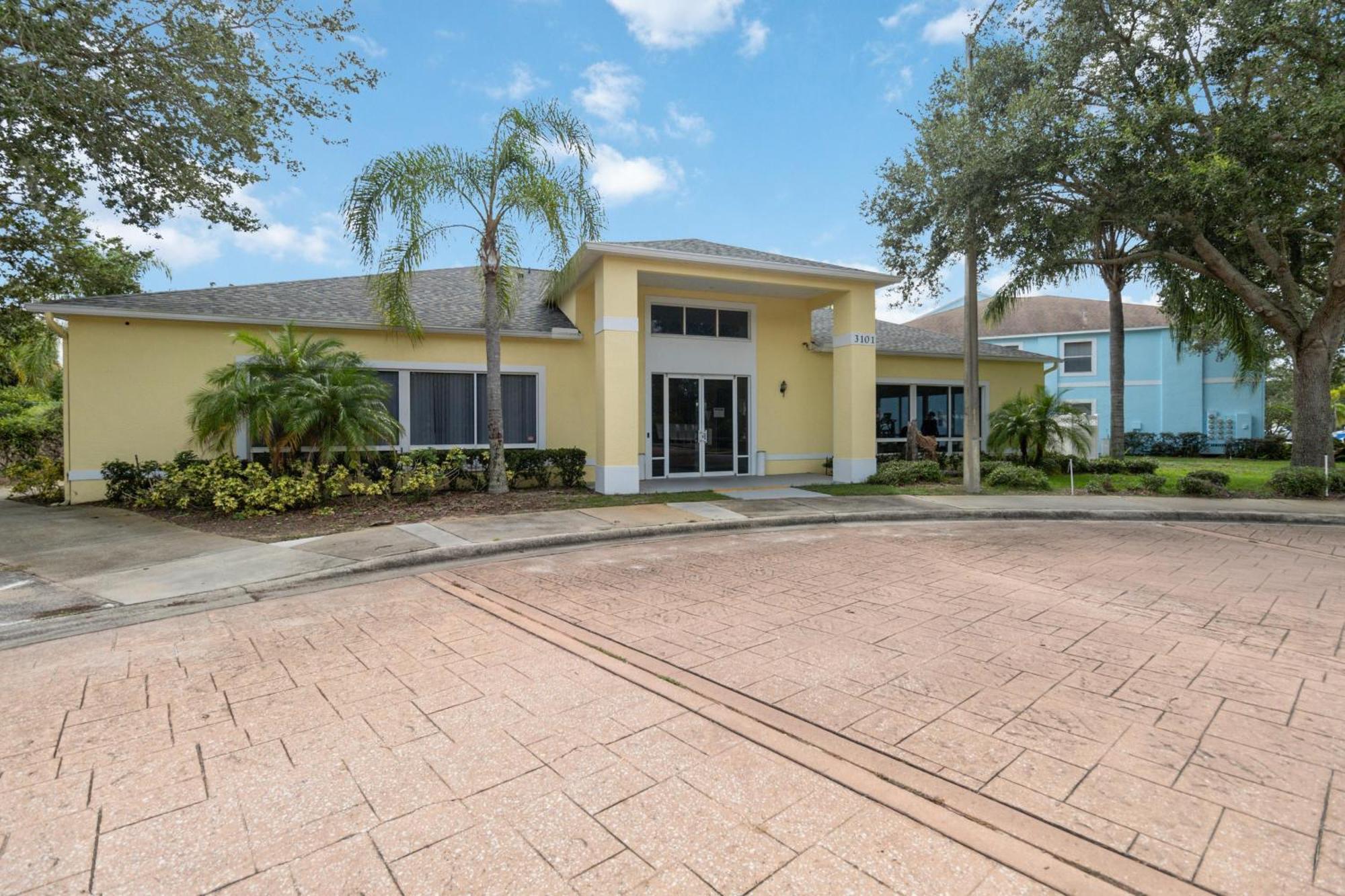 Huge Screened Patio That Overlooks Lake Buck, Near Famous Attractions!! Orlando Ngoại thất bức ảnh